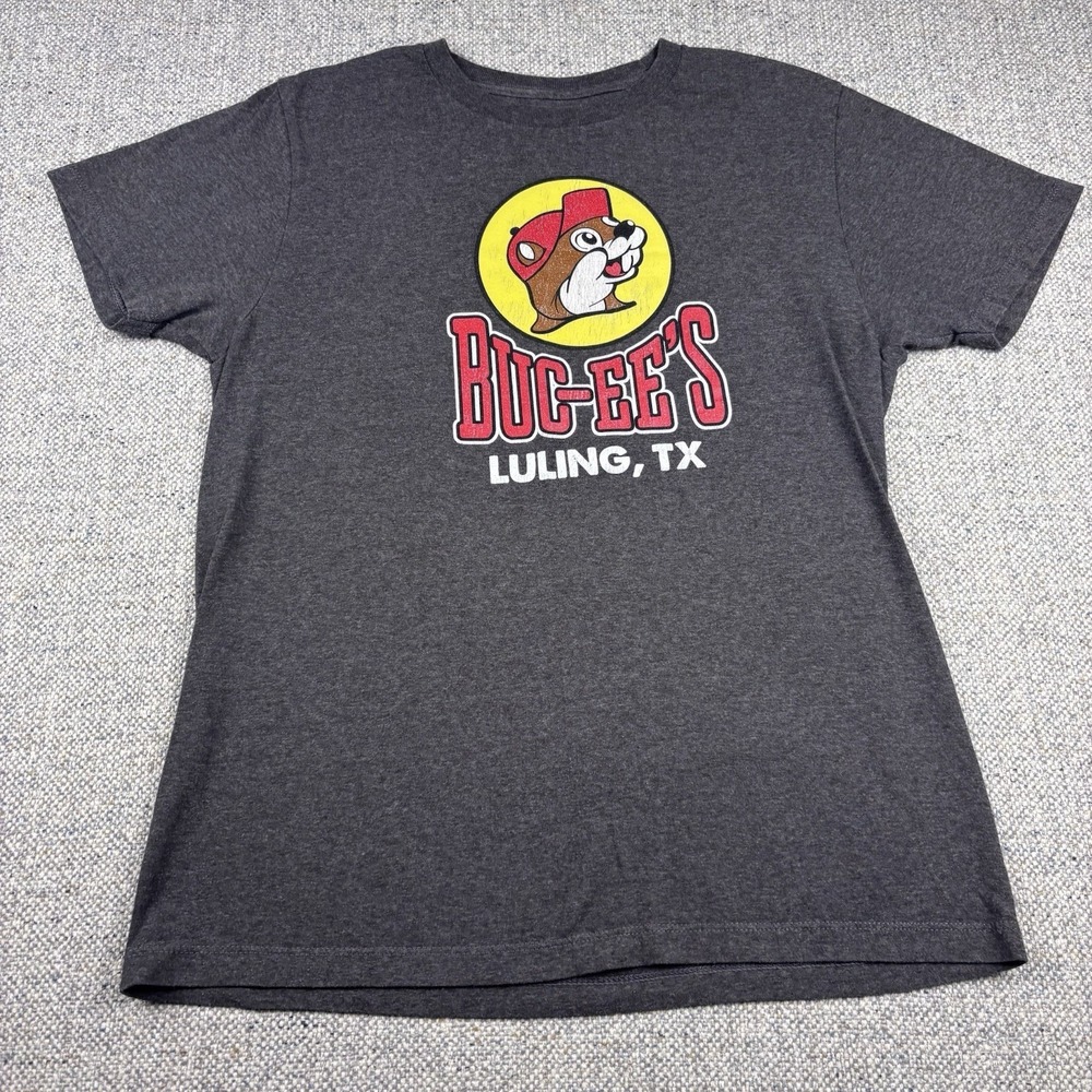 Buc-ees T-Shirt  Luling, TX Buc ees  Gray Size M 100% Cotton Souvenir Unisex